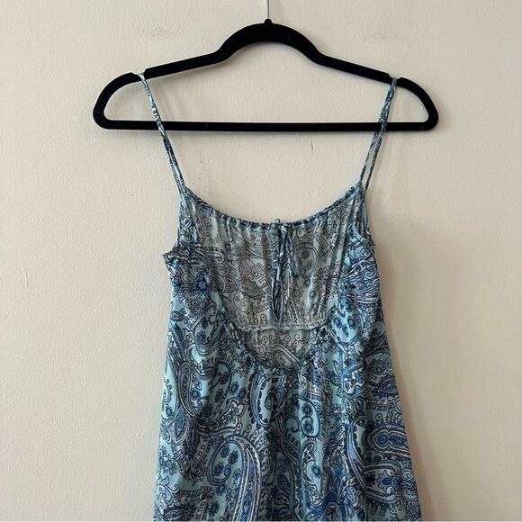 Frankies Leoni Silk Mini Dress in Blue Paisley - Picture 5 of 7